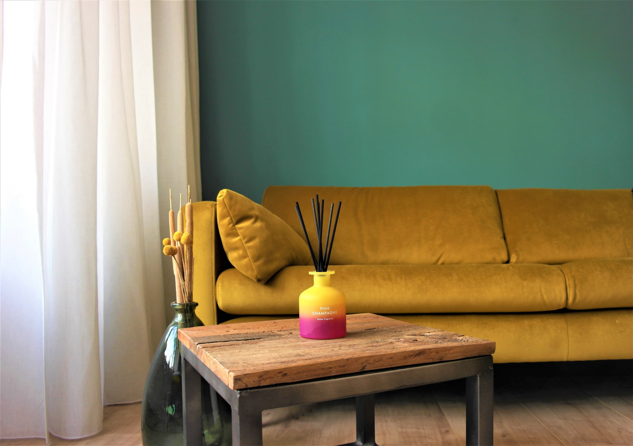 Pink Champagne sfeershot